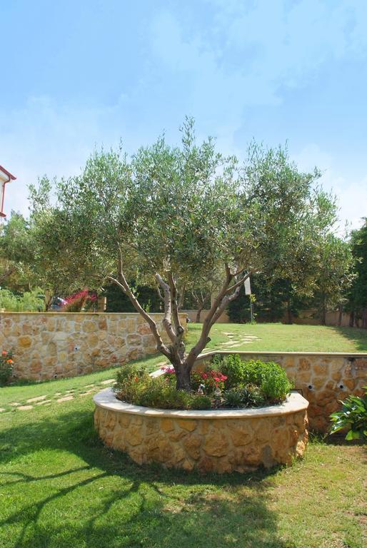 Sofia Luxury Maisonettes Nikiti  Exterior foto