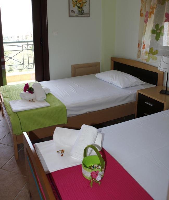 Sofia Luxury Maisonettes Nikiti  Zimmer foto